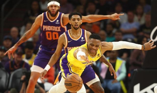 开云移动端-没有奇迹了！湖人出局一战浓缩赛季失败原因