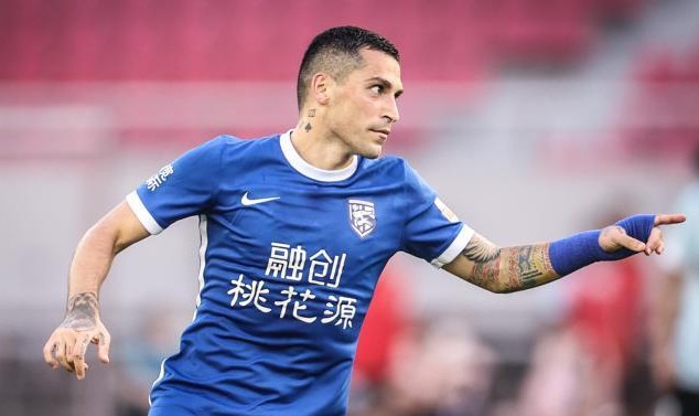 开云中国-斯坦丘加冕中超心路：最艰难的冠军！自豪在4国捧杯