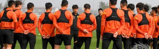 kaiyun-李霄鹏“金句”动员：希望武汉队不在球场上“谦虚”